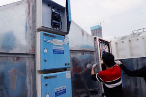 廣杰GOJEK：靜電油煙凈化設(shè)備手動清洗與自動清洗差異！